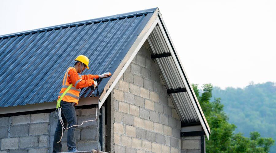 Expert Emergency Roof Repairs services in Alexis, NC